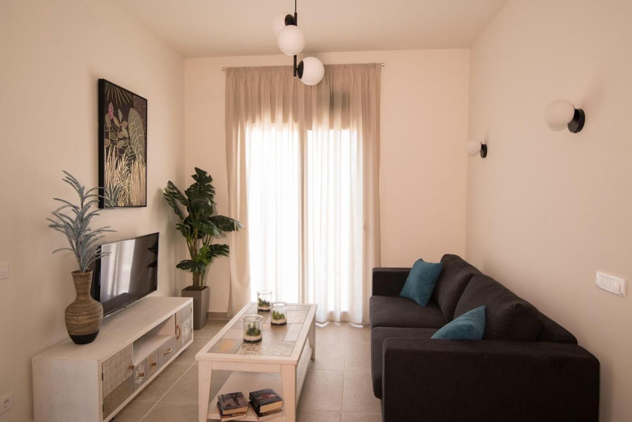 Lodge Modern Apartments, In Kalamaki Centre Luaran gambar